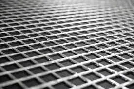 High Tensile No Dark Line Heavy Duty Mesh Easy Installation Window Screen Pool Enclosure Kits Swimming Pool Screen